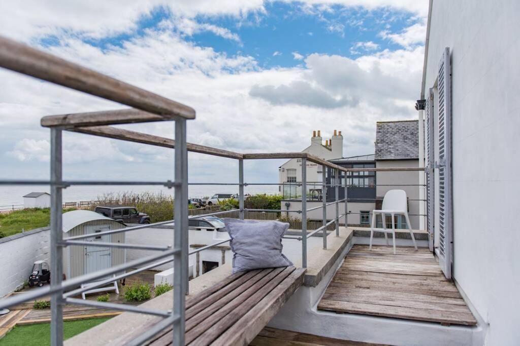 Trafalgar Cottage - Stunning Sea View Property On Beach Kingsdown  エクステリア 写真