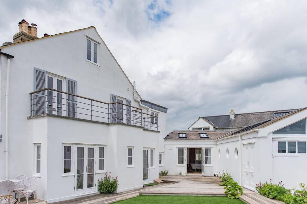 Trafalgar Cottage - Stunning Sea View Property On Beach Kingsdown  エクステリア 写真